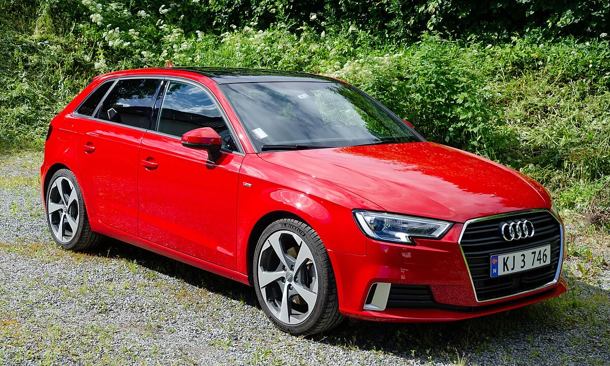 Audi A3 2020 1.5 AMT Hatchback 5 doors Sportback - Image 9
