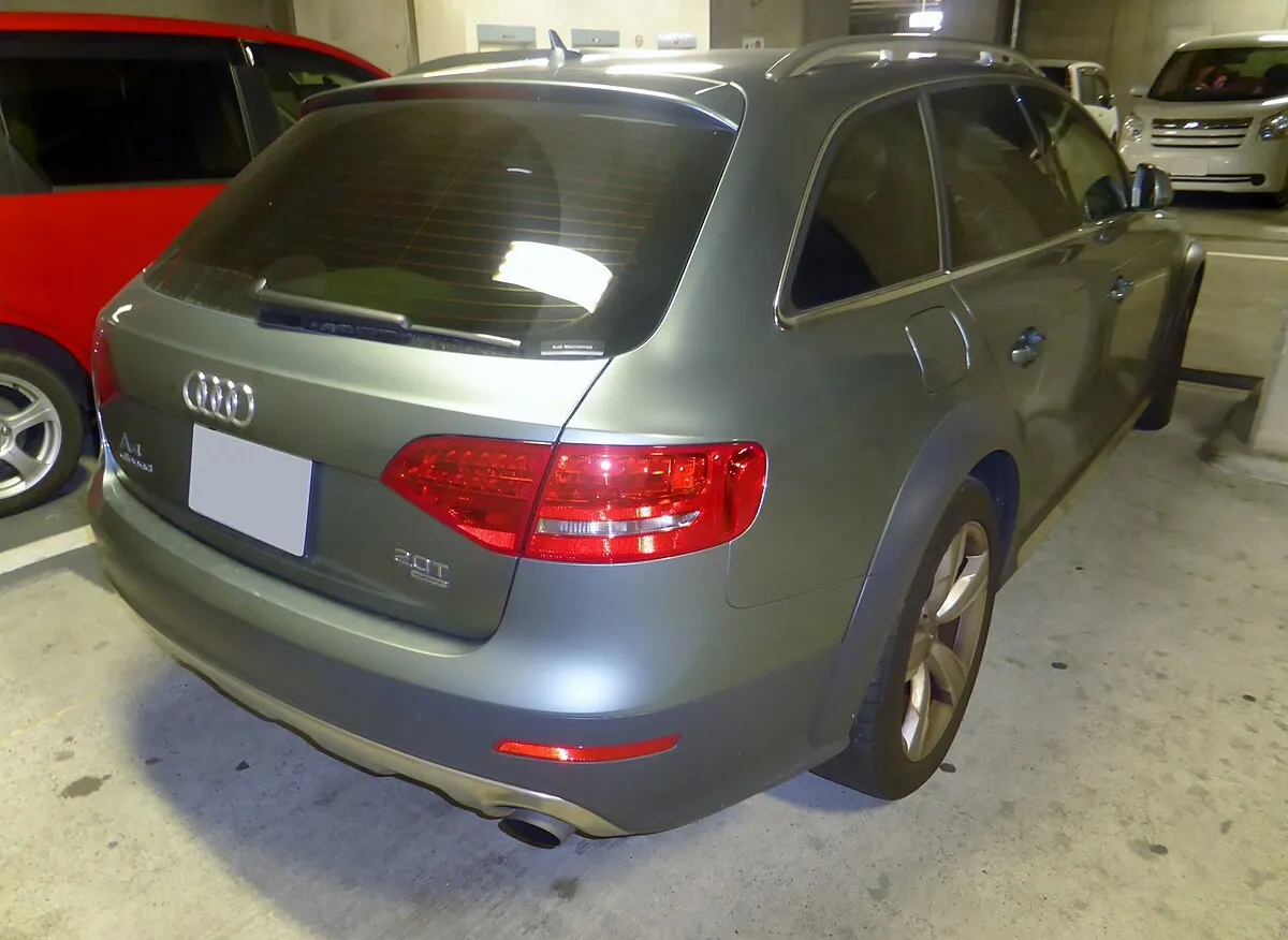 Audi A4 allroad 2019 2.0 AMT 4WD wagon 5 doors - Image 2