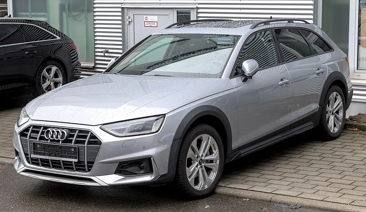 Audi A4 allroad 2019 2.0 AMT 4WD wagon 5 doors - Image 6