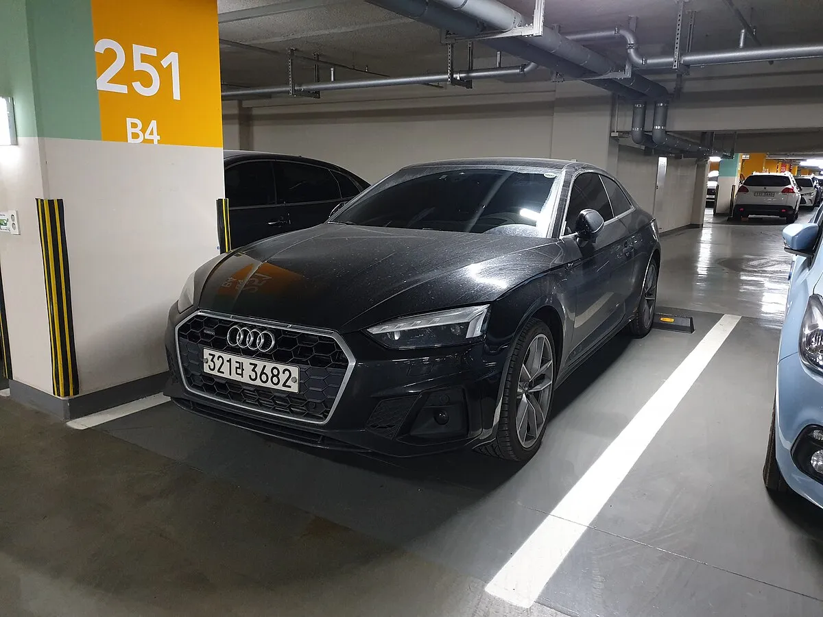 Audi A5 COUPE 2025 - Image 5