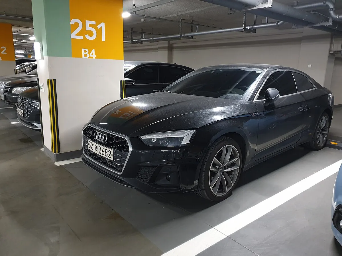 Audi A5 COUPE 2025 - Image 7