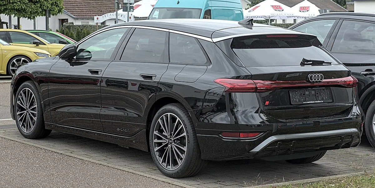 Audi A6 2018 35 TDI S tronic Sedan - Image 10