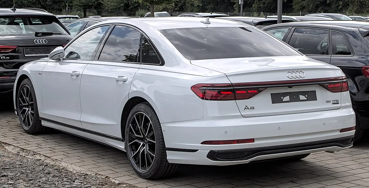 Audi A8 2007 2.8 FSI multitronic Sedan - Image 9