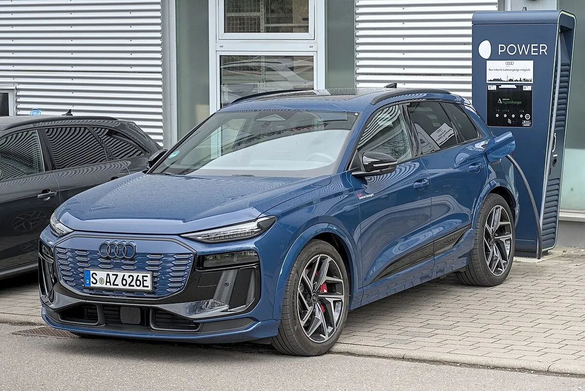 Audi Audi Q6 e-Tron 2025 Request Call Back - Image 9