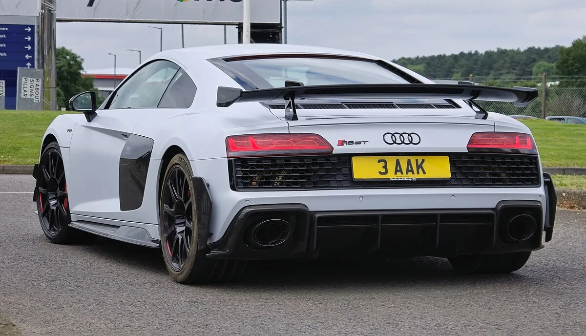 Audi AUDI R8 Gt 2025 - Image 4