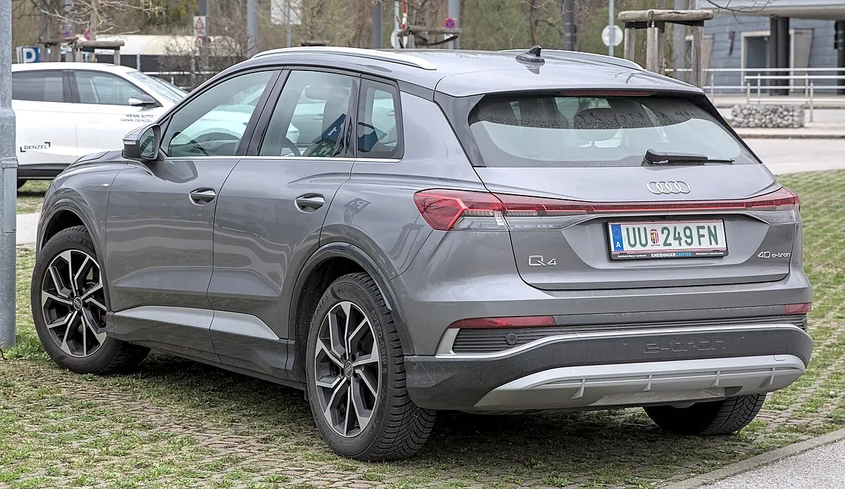 Audi Q4 e-tron 2025 - Image 5