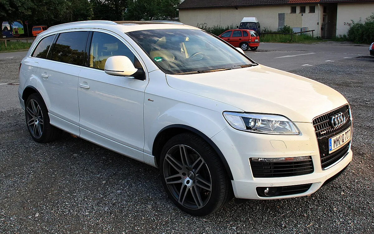 Audi Q7 2019 3.0 AT 4WD Crossover - Image 1