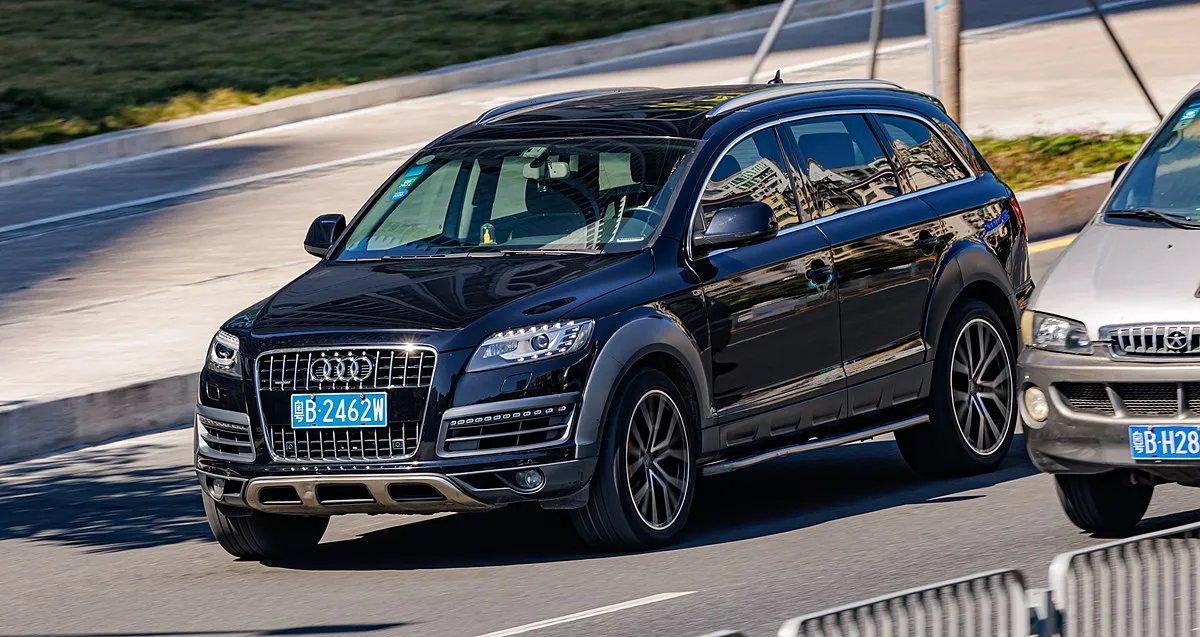 Audi Q7 2019 3.0 AT 4WD Crossover - Image 8