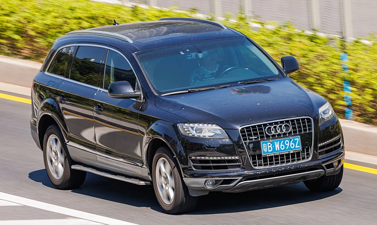Audi Q7 2019 3.0 AT 4WD Crossover - Image 10
