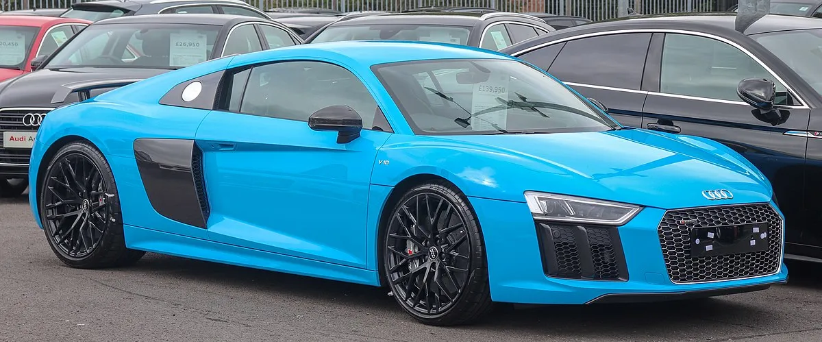 Audi R8 V10 PLUS 2025 - Image 6