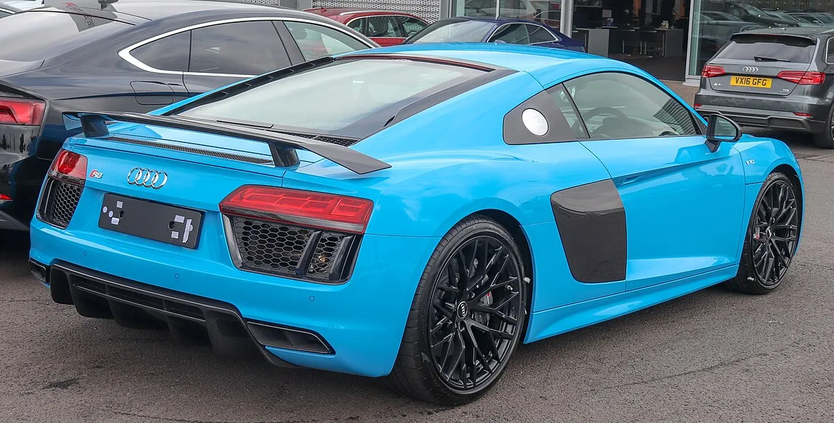 Audi R8 V10 PLUS 2025 - Image 7