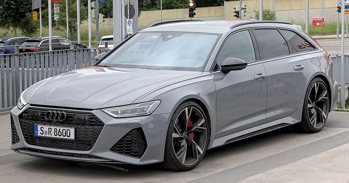 Audi RS6 AVANT 2025 - Image 3