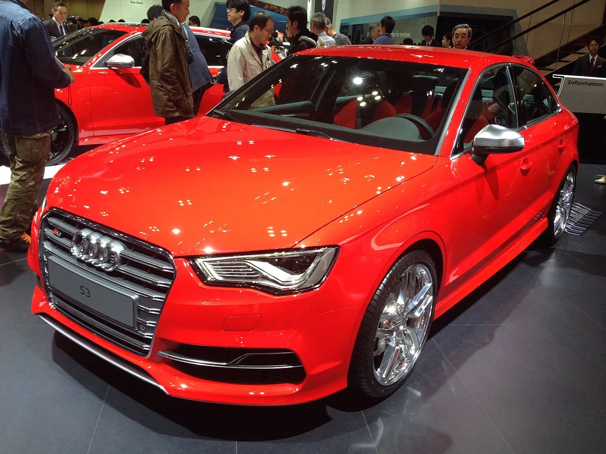 Audi S3 SEDAN 2025 - Image 1
