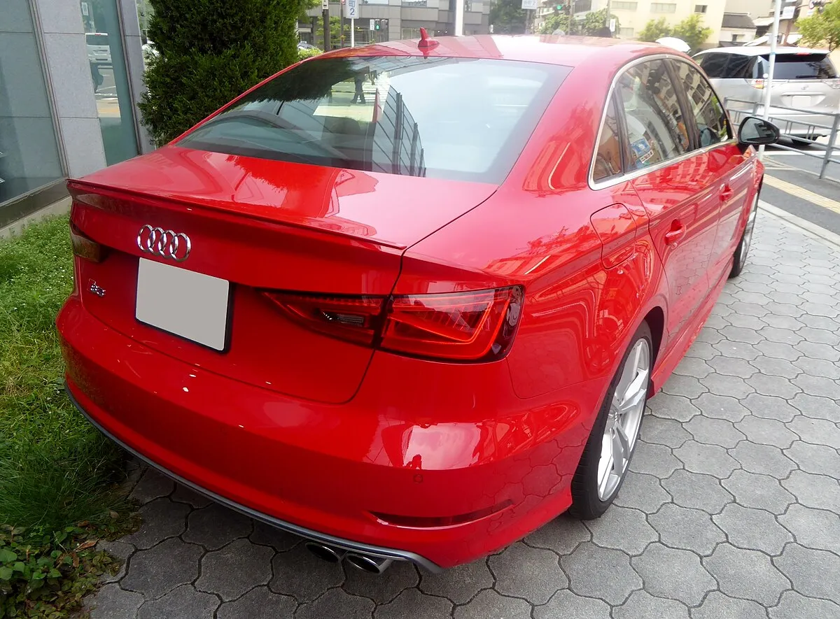Audi S3 SEDAN 2025 - Image 5