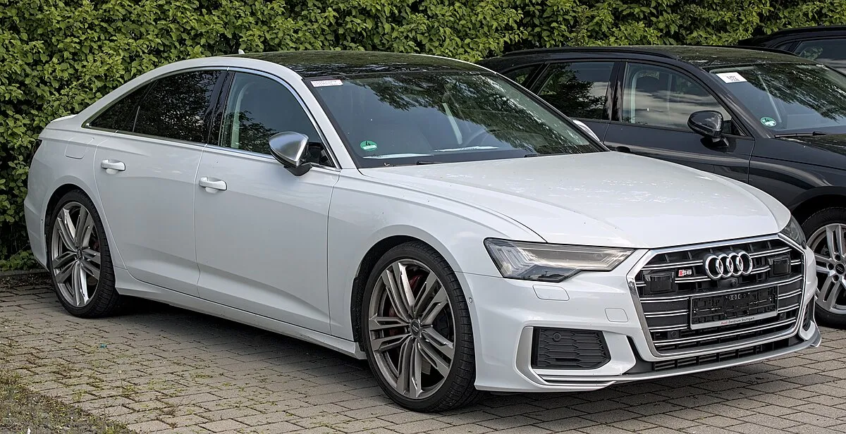 Audi S6 2019 3.0 AT 4WD Avant wagon - Image 5