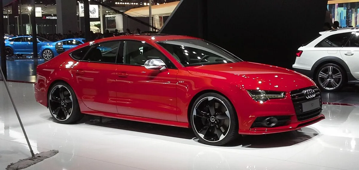 Audi S7 SPORTBACK 2025 - Image 9