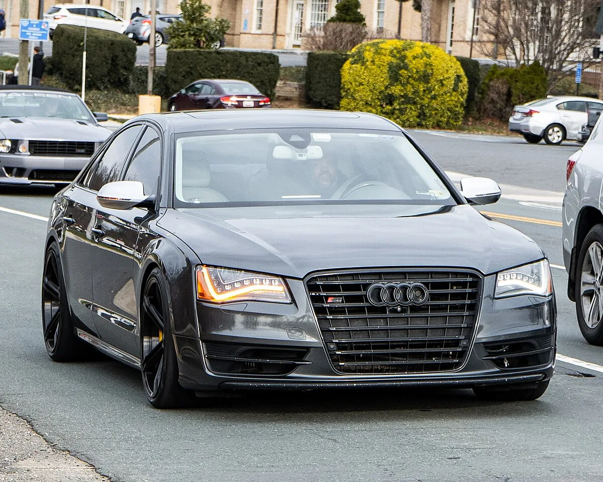 Audi S8 2025 - Image 9
