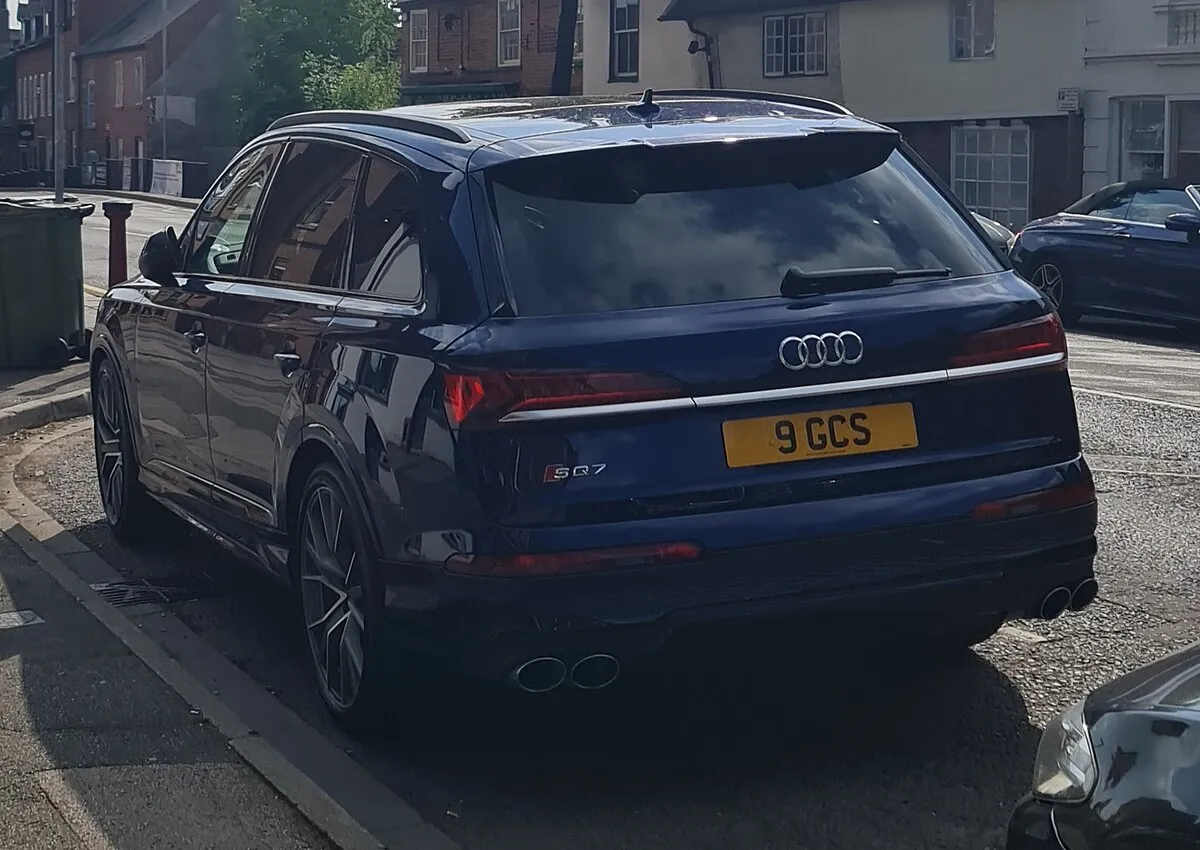 Audi SQ7 2019 4.0 AT 4WD SUV 5 doors - Image 5