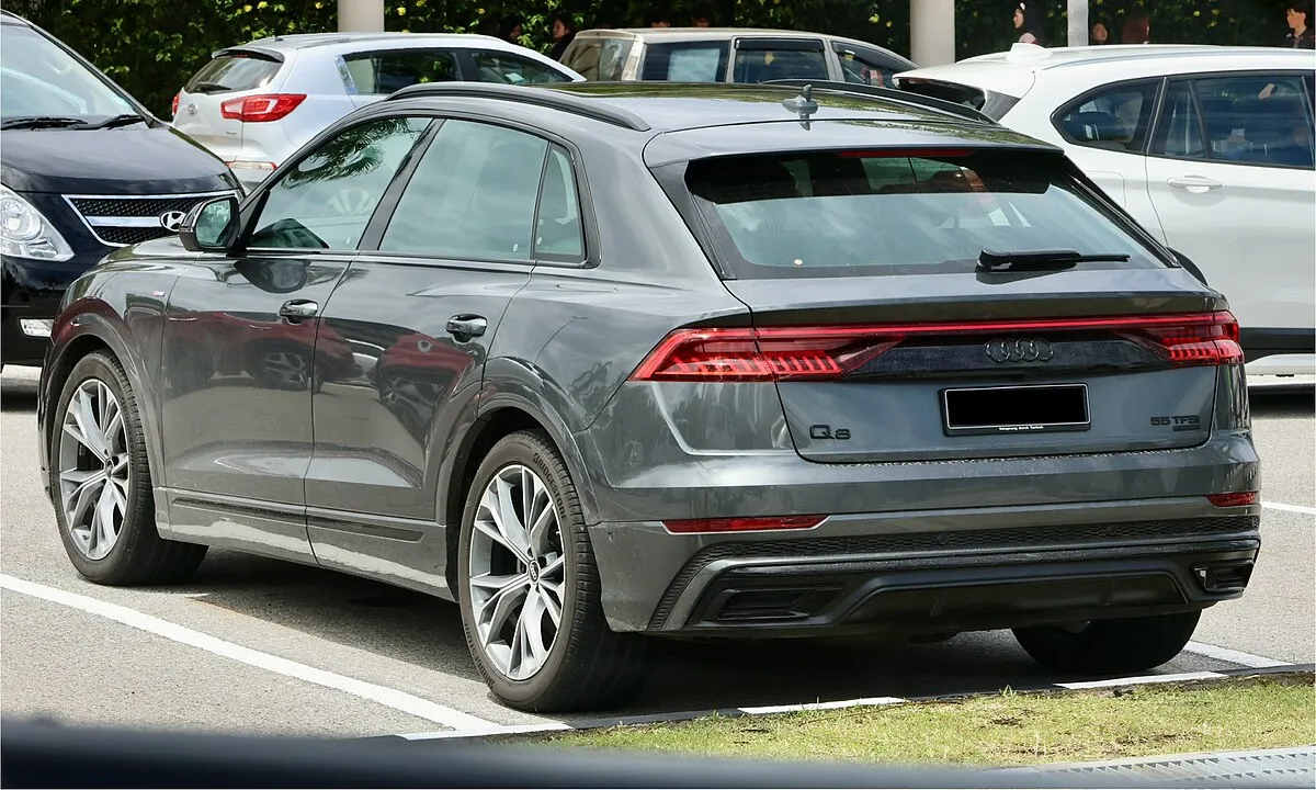 Audi SQ8 2019 4.0 AT 4WD SUV 5 doors - Image 7