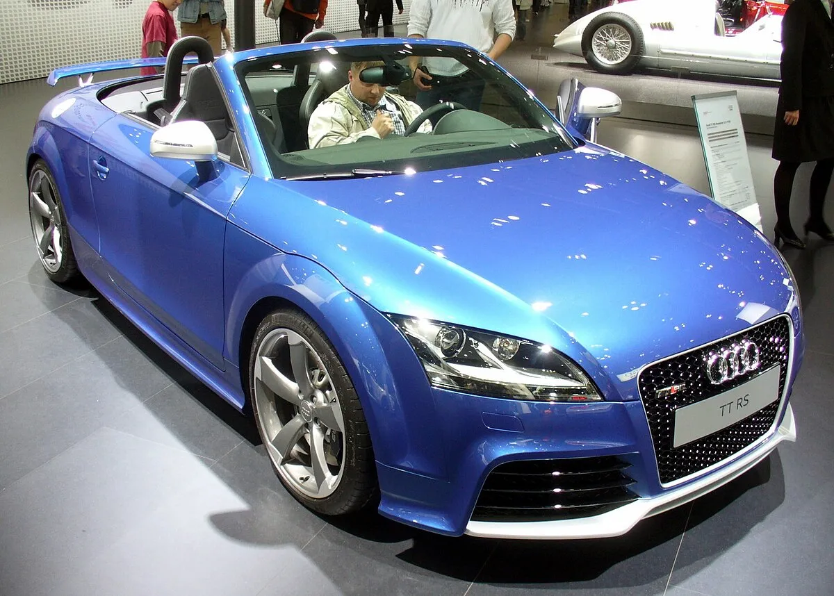 Audi TT RS 2019 2.5 AMT 4WD Roadster - Image 1