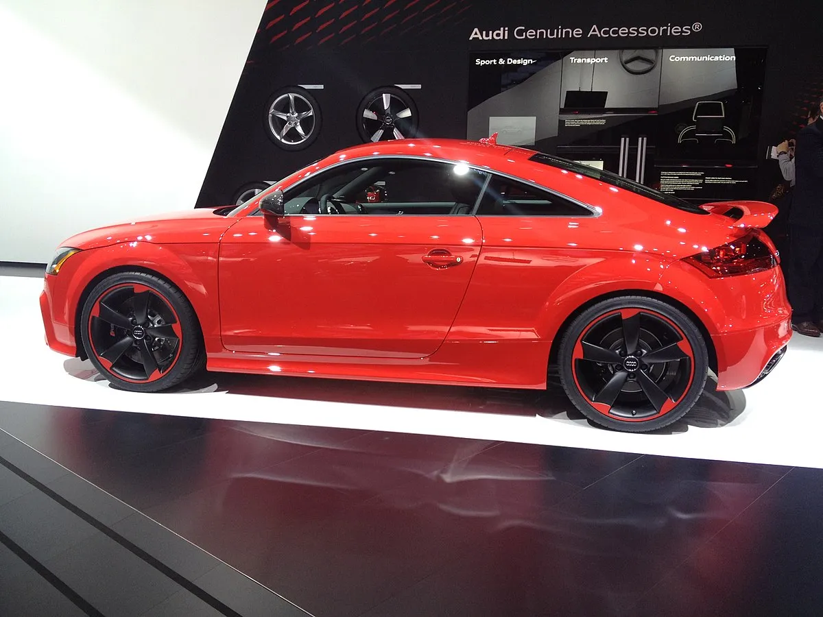 Audi TT RS 2019 2.5 AMT 4WD Roadster - Image 3