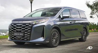 BYD eMAX 9 DM-i 2026