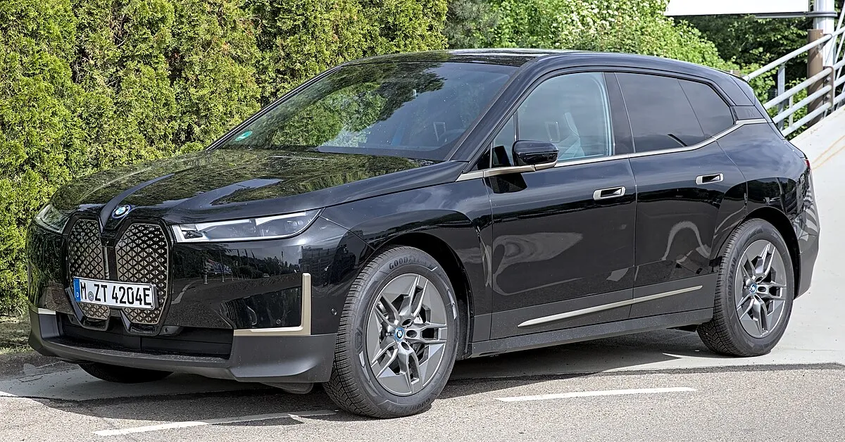 BMW BMW iX 2025 BMW iX xDrive40 BEV - Image 5