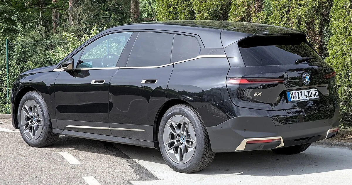 BMW BMW iX 2025 BMW iX xDrive40 BEV - Image 6