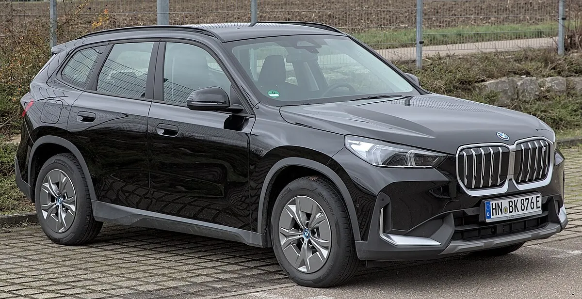 BMW BMW iX1 2025 BMW iX1 eDrive20 xLine - Image 10