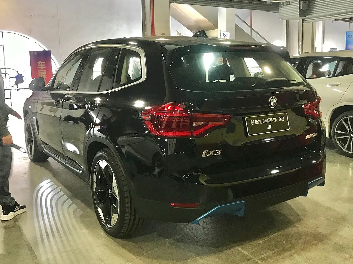 BMW BMW iX3 2025 BMW iX3 M Sport (BEV) - Image 2