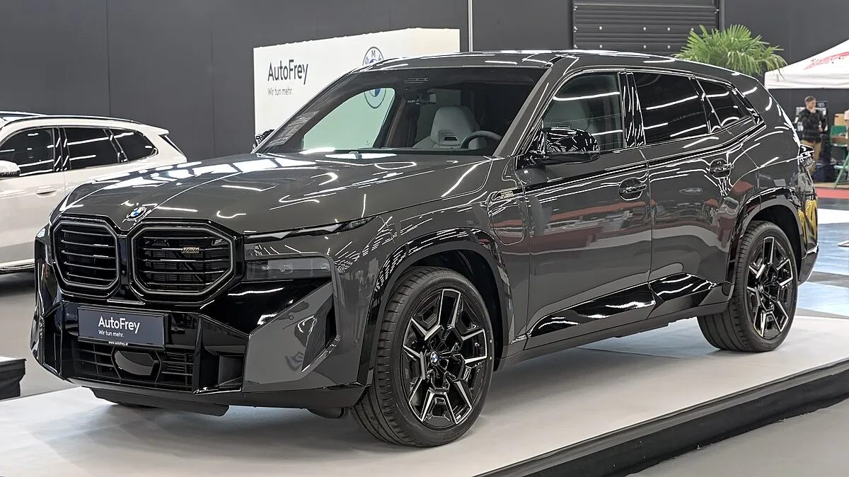 BMW BMW XM 2025 BMW XM V8 M Hybrid - Image 1