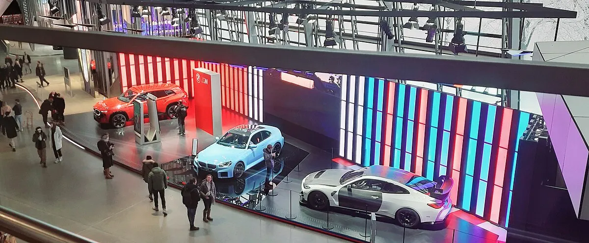 BMW BMW XM 2025 BMW XM V8 M Hybrid - Image 9