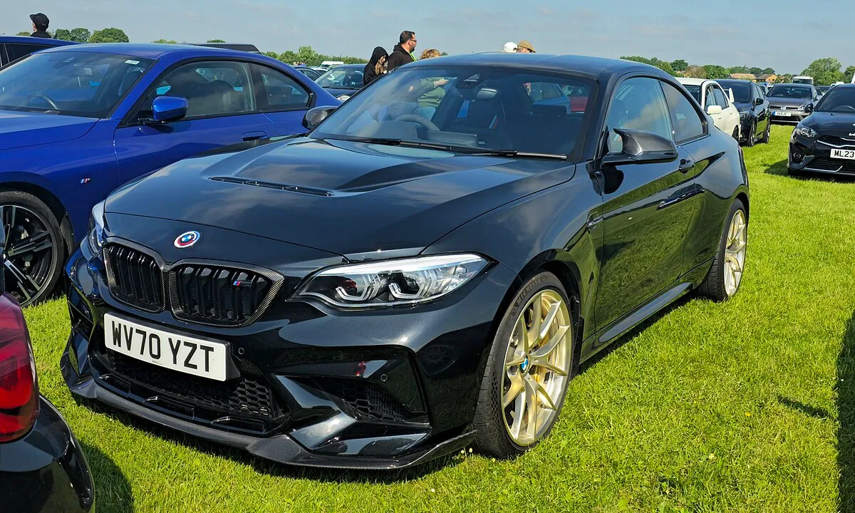 BMW M2 CS 2025 - Image 2