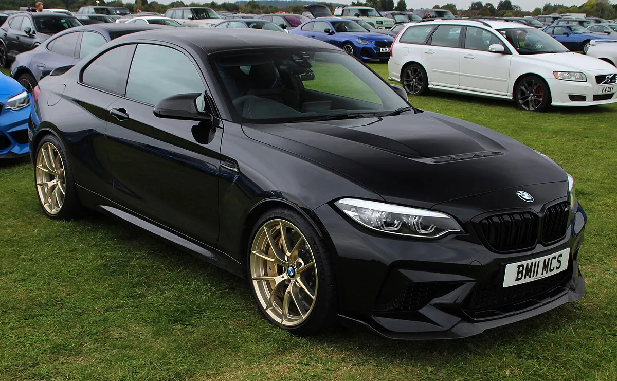 BMW M2 CS 2025 - Image 6