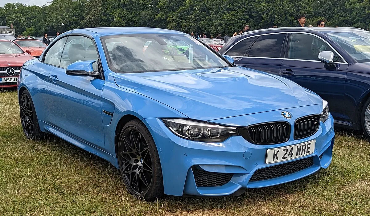 BMW M4 COMPETITION 2025 - Image 7