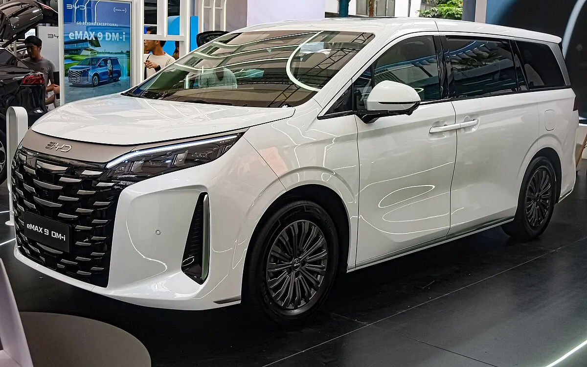 BYD BYD eMAX 9 DM-i 2026 BYD eMAX 9 DM-i Advanced - Image 7