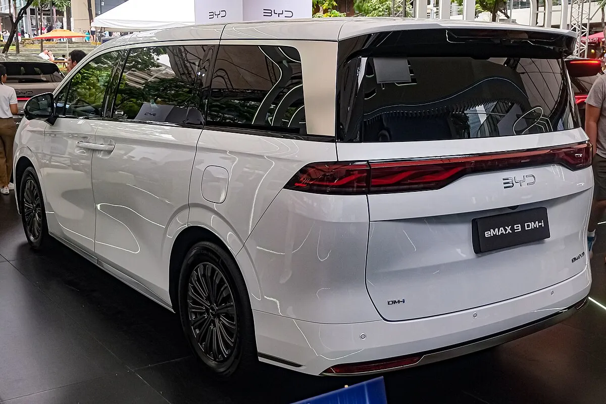 BYD BYD eMAX 9 DM-i 2026 BYD eMAX 9 DM-i Advanced - Image 9