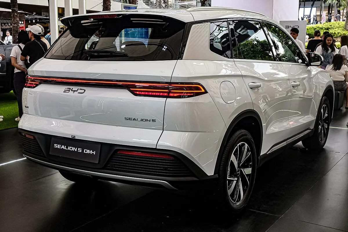 BYD BYD Sealion 5 2025 BYD Sealion 5 DM-i - Image 6