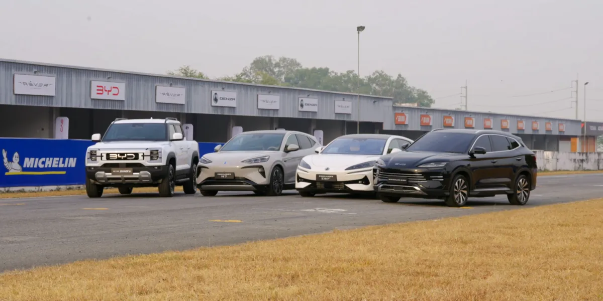 BYD BYD Sealion 6 DM-i 2025 BYD Sealion 6 DM-i Advance - Image 1