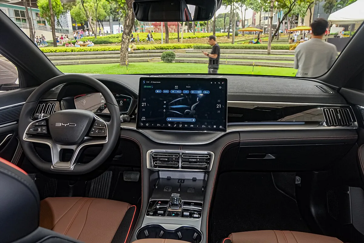 BYD BYD Sealion 6 DM-i 2025 BYD Sealion 6 DM-i Advance - Image 6
