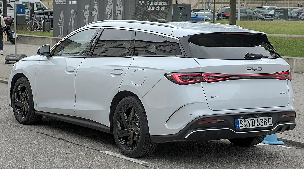 BYD BYD Sealion 6 DM-i 2025 BYD Sealion 6 DM-i Advance - Image 10