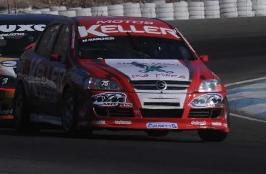 Chevrolet Astra 2003 1.8 Flexfuel MT Hatchback 3-doors - Image 1