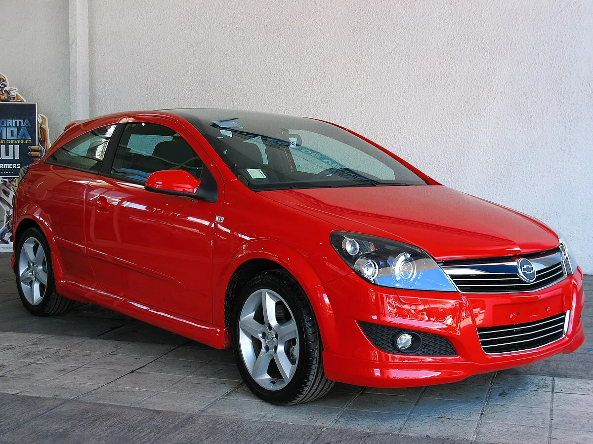 Chevrolet Astra 2003 1.8 Flexfuel MT Hatchback 3-doors - Image 7