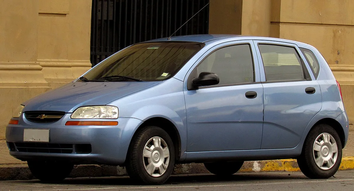 Chevrolet Aveo 2003 1.2 MT Hatchback 3-doors - Image 4