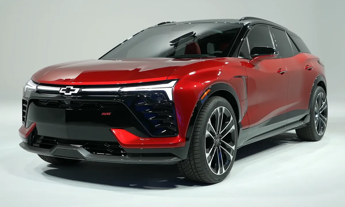 Chevrolet Blazer EV 2025 - Image 2