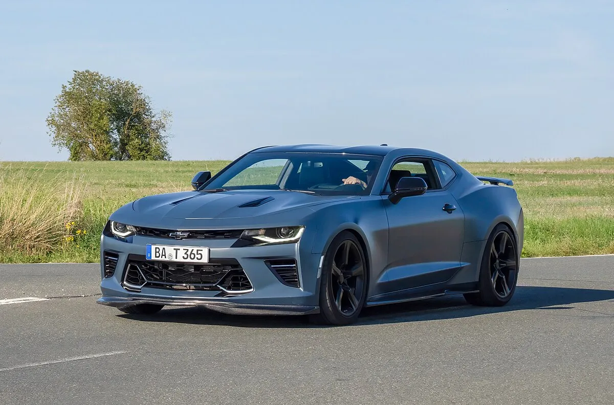 Chevrolet Camaro 2018 2.0 AT Coupe - Image 1