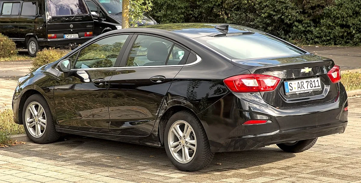 Chevrolet Cruze 2009 1.4 Turbo AT Sedan - Image 3