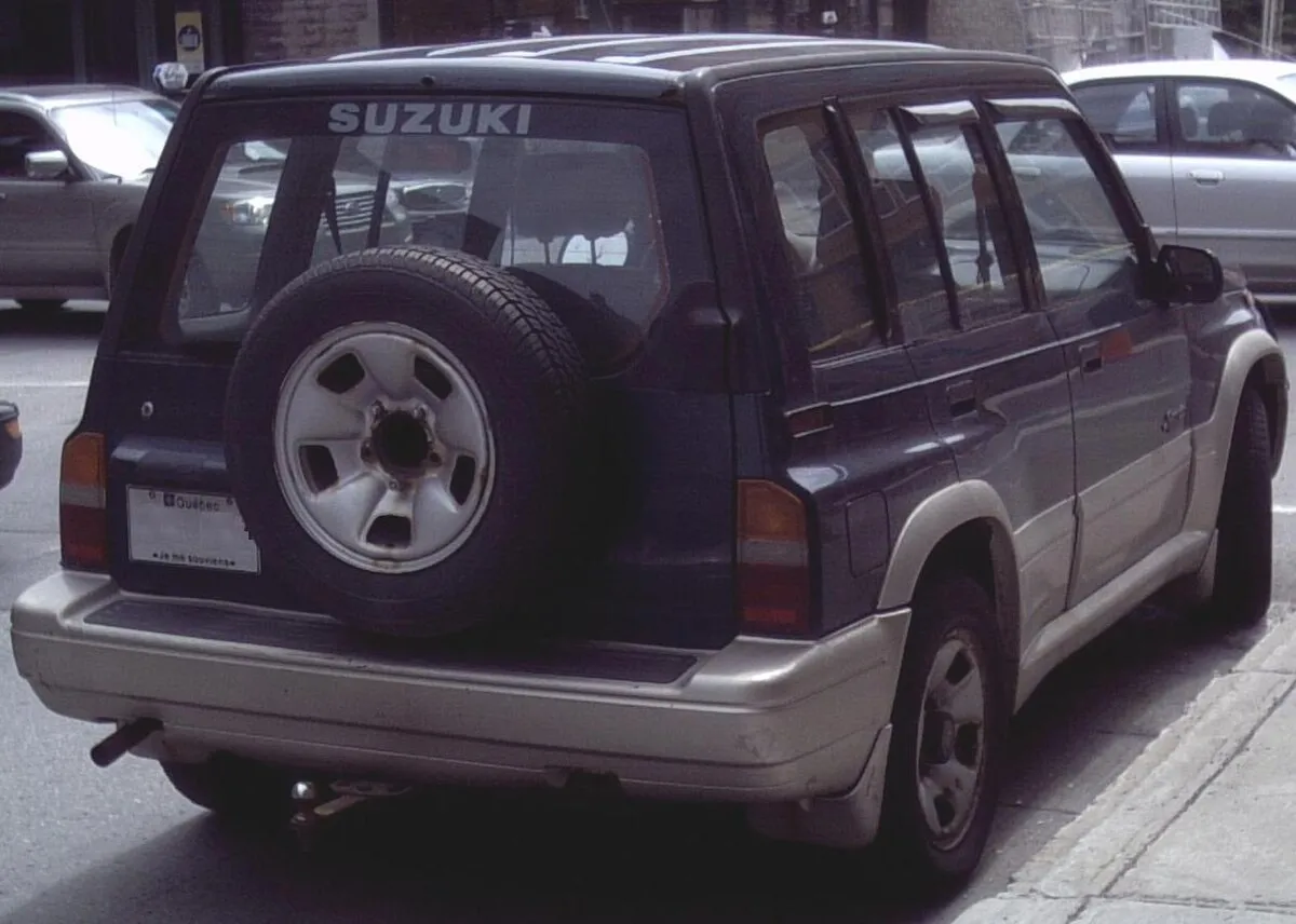 Chevrolet Grand Vitara 2006 1.6 MT AWD SUV - Image 3