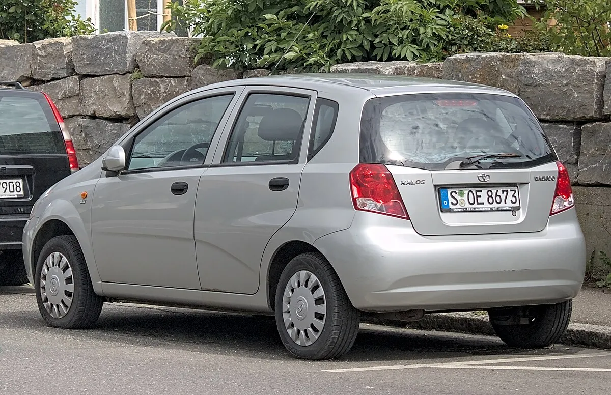Chevrolet Kalos 2003 1.2 LPG MT Hatchback - Image 3