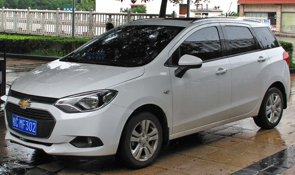 Chevrolet Lova 2009 1.4 AT Sedan - Image 4